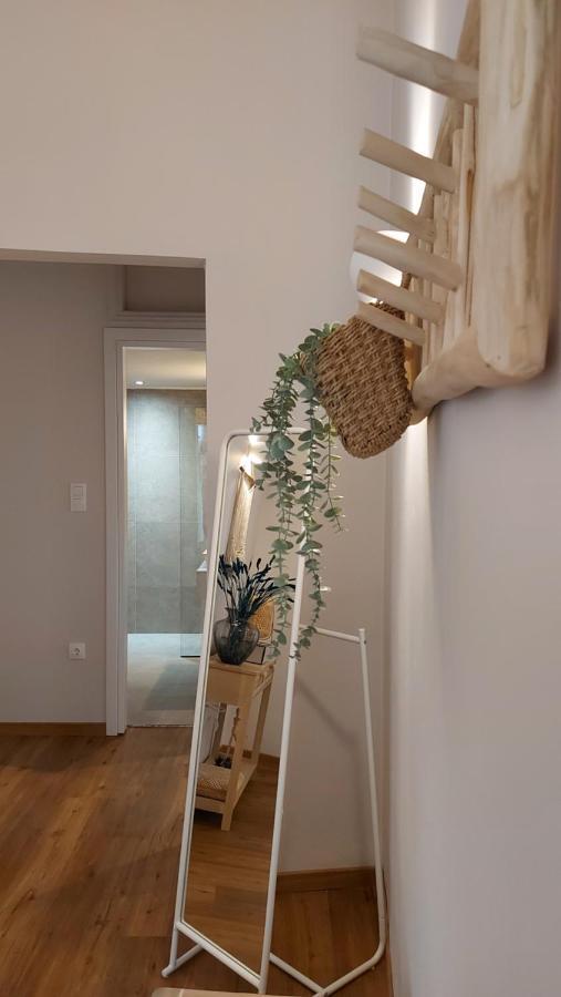 Onar Beachfront Residence, Loutraki エクステリア 写真